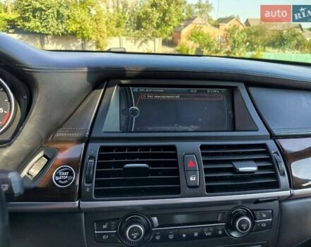 БМВ Х5 2012 в Жмеренке на Automoto.ua Серый БМВ Х5, объемом двигателя 3 л и пробегом 285 тыс. км за 17000 $, фото 16 на Automoto.ua