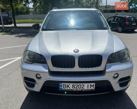 Серый БМВ Х5, объемом двигателя 2.98 л и пробегом 285 тыс. км за 15999 $, фото 2 на Automoto.ua