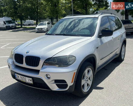 Серый БМВ Х5, объемом двигателя 2.98 л и пробегом 285 тыс. км за 15999 $, фото 17 на Automoto.ua