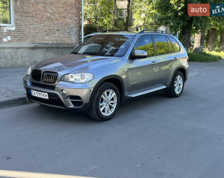 Серый БМВ Х5, объемом двигателя 3 л и пробегом 241 тыс. км за 16300 $, фото 5 на Automoto.ua