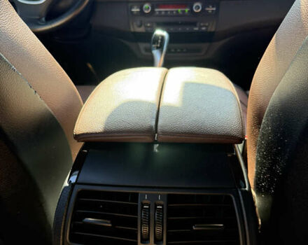 Серый БМВ Х5, объемом двигателя 3 л и пробегом 242 тыс. км за 21000 $, фото 16 на Automoto.ua