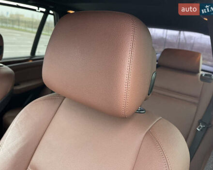 Серый БМВ Х5, объемом двигателя 3 л и пробегом 328 тыс. км за 16950 $, фото 23 на Automoto.ua