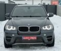 Серый БМВ Х5, объемом двигателя 3 л и пробегом 253 тыс. км за 17700 $, фото 1 на Automoto.ua