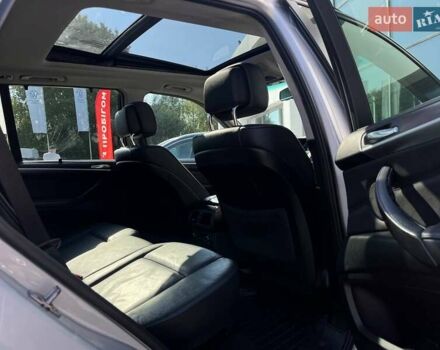 Серый БМВ Х5, объемом двигателя 3 л и пробегом 258 тыс. км за 12950 $, фото 35 на Automoto.ua