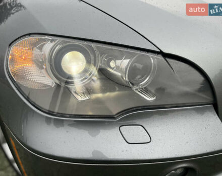 Серый БМВ Х5, объемом двигателя 3 л и пробегом 242 тыс. км за 18450 $, фото 32 на Automoto.ua