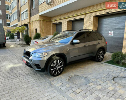 Серый БМВ Х5, объемом двигателя 3 л и пробегом 311 тыс. км за 16900 $, фото 10 на Automoto.ua
