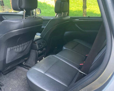 Серый БМВ Х5, объемом двигателя 2.98 л и пробегом 205 тыс. км за 14000 $, фото 4 на Automoto.ua