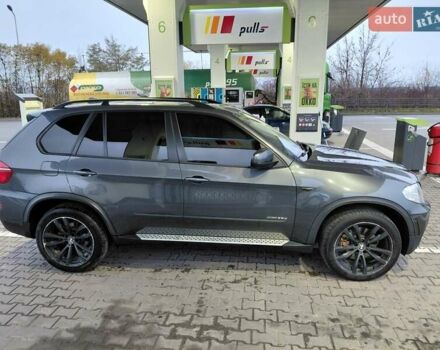 Серый БМВ Х5, объемом двигателя 3 л и пробегом 250 тыс. км за 15700 $, фото 26 на Automoto.ua