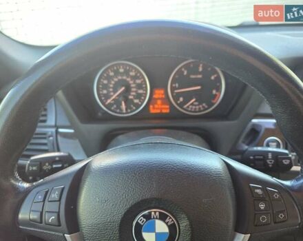 Сірий БМВ Х5, об'ємом двигуна 2.99 л та пробігом 222 тис. км за 20000 $, фото 22 на Automoto.ua