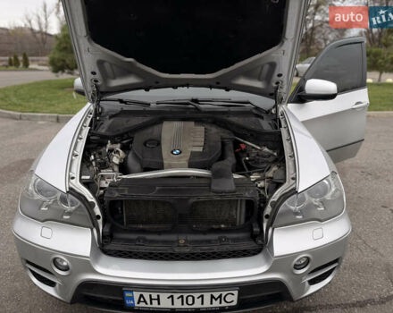 Сірий БМВ Х5, об'ємом двигуна 3 л та пробігом 198 тис. км за 18500 $, фото 11 на Automoto.ua