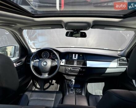 Серый БМВ Х5, объемом двигателя 3 л и пробегом 253 тыс. км за 15700 $, фото 46 на Automoto.ua