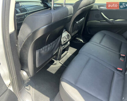 Серый БМВ Х5, объемом двигателя 2.98 л и пробегом 285 тыс. км за 15999 $, фото 45 на Automoto.ua