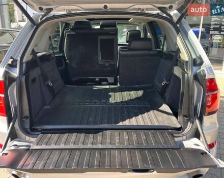 Сірий БМВ Х5, об'ємом двигуна 3 л та пробігом 258 тис. км за 11400 $, фото 55 на Automoto.ua