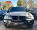 Серый БМВ Х5, объемом двигателя 3 л и пробегом 395 тыс. км за 9500 $, фото 1 на Automoto.ua
