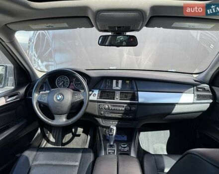 Серый БМВ Х5, объемом двигателя 3 л и пробегом 253 тыс. км за 15700 $, фото 36 на Automoto.ua