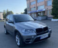 Серый БМВ Х5, объемом двигателя 3 л и пробегом 207 тыс. км за 17300 $, фото 1 на Automoto.ua