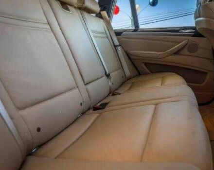 Серый БМВ Х5, объемом двигателя 3 л и пробегом 150 тыс. км за 3900 $, фото 11 на Automoto.ua