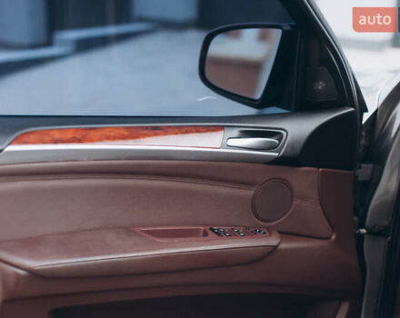 Серый БМВ Х5, объемом двигателя 2.98 л и пробегом 221 тыс. км за 13500 $, фото 16 на Automoto.ua