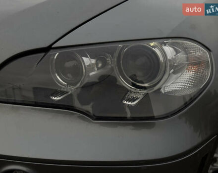 Сірий БМВ Х5, об'ємом двигуна 2.98 л та пробігом 241 тис. км за 17400 $, фото 14 на Automoto.ua