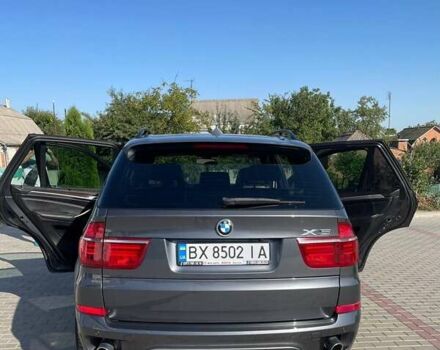 БМВ Х5 2012 в Жмеренке на Automoto.ua Серый БМВ Х5, объемом двигателя 3 л и пробегом 285 тыс. км за 17000 $, фото 39 на Automoto.ua