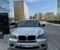 Серый БМВ Х5, объемом двигателя 3 л и пробегом 186 тыс. км за 3650 $, фото 1 на Automoto.ua