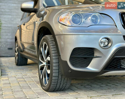 Серый БМВ Х5, объемом двигателя 3 л и пробегом 311 тыс. км за 16900 $, фото 39 на Automoto.ua