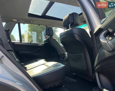 Серый БМВ Х5, объемом двигателя 3 л и пробегом 258 тыс. км за 12950 $, фото 39 на Automoto.ua