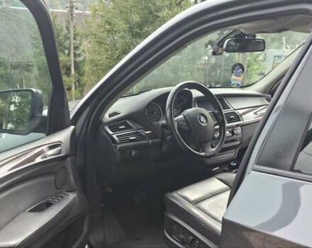 Серый БМВ Х5, объемом двигателя 3 л и пробегом 220 тыс. км за 17500 $, фото 21 на Automoto.ua