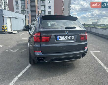 Серый БМВ Х5, объемом двигателя 3 л и пробегом 220 тыс. км за 16500 $, фото 9 на Automoto.ua