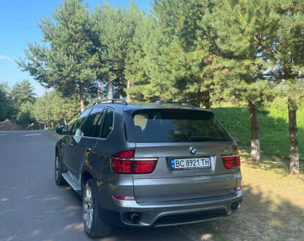 Серый БМВ Х5, объемом двигателя 2.98 л и пробегом 205 тыс. км за 14000 $, фото 2 на Automoto.ua
