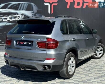 Серый БМВ Х5, объемом двигателя 3 л и пробегом 253 тыс. км за 15700 $, фото 14 на Automoto.ua