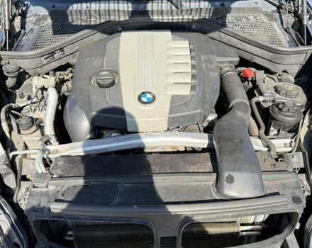 Серый БМВ Х5, объемом двигателя 3 л и пробегом 242 тыс. км за 21000 $, фото 3 на Automoto.ua