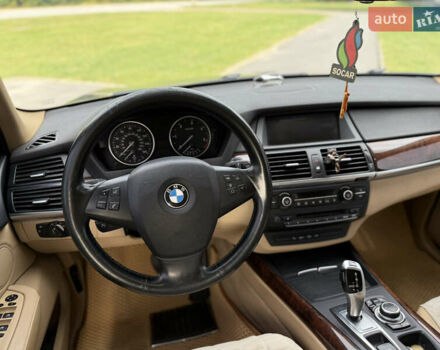 Серый БМВ Х5, объемом двигателя 2.99 л и пробегом 288 тыс. км за 17999 $, фото 17 на Automoto.ua