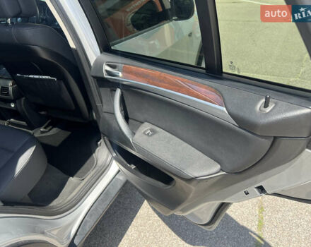 Серый БМВ Х5, объемом двигателя 2.98 л и пробегом 285 тыс. км за 15999 $, фото 41 на Automoto.ua