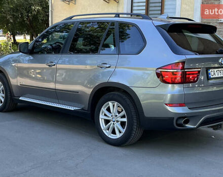 Серый БМВ Х5, объемом двигателя 3 л и пробегом 241 тыс. км за 16300 $, фото 6 на Automoto.ua