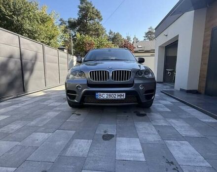 Серый БМВ Х5, объемом двигателя 3 л и пробегом 153 тыс. км за 16900 $, фото 3 на Automoto.ua