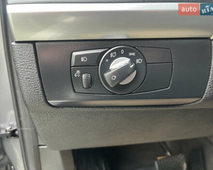 Серый БМВ Х5, объемом двигателя 3 л и пробегом 242 тыс. км за 18450 $, фото 27 на Automoto.ua