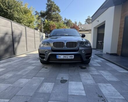 Серый БМВ Х5, объемом двигателя 3 л и пробегом 153 тыс. км за 16900 $, фото 4 на Automoto.ua