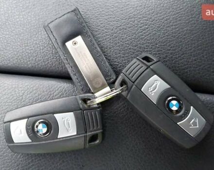 Серый БМВ Х5, объемом двигателя 3.01 л и пробегом 192 тыс. км за 10000 $, фото 13 на Automoto.ua