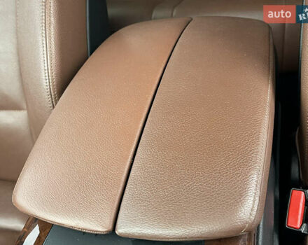 Серый БМВ Х5, объемом двигателя 3 л и пробегом 328 тыс. км за 16950 $, фото 34 на Automoto.ua