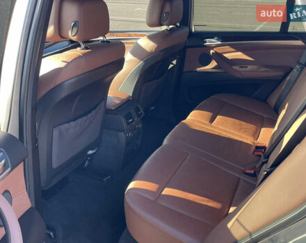 Серый БМВ Х5, объемом двигателя 3 л и пробегом 328 тыс. км за 16999 $, фото 26 на Automoto.ua