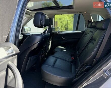 Серый БМВ Х5, объемом двигателя 3 л и пробегом 253 тыс. км за 15700 $, фото 61 на Automoto.ua