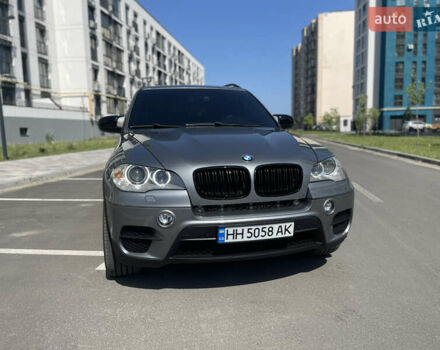 Серый БМВ Х5, объемом двигателя 3 л и пробегом 160 тыс. км за 22000 $, фото 7 на Automoto.ua