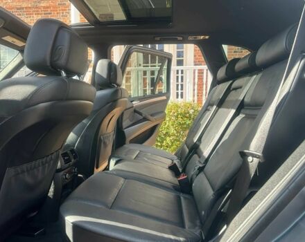 Серый БМВ Х5, объемом двигателя 3 л и пробегом 155 тыс. км за 7500 $, фото 11 на Automoto.ua