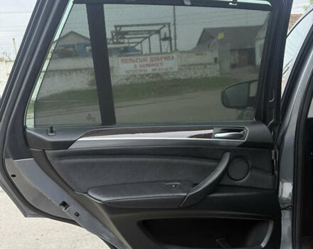 Серый БМВ Х5, объемом двигателя 2.98 л и пробегом 280 тыс. км за 12300 $, фото 13 на Automoto.ua