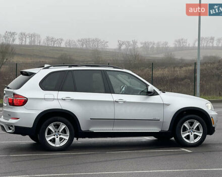 Сірий БМВ Х5, об'ємом двигуна 3 л та пробігом 285 тис. км за 15600 $, фото 6 на Automoto.ua