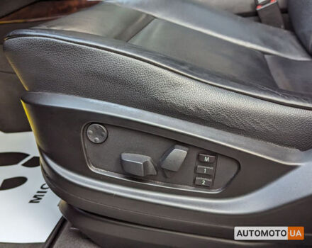 Серый БМВ Х5, объемом двигателя 3 л и пробегом 320 тыс. км за 19800 $, фото 10 на Automoto.ua