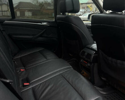 Серый БМВ Х5, объемом двигателя 2.98 л и пробегом 280 тыс. км за 12300 $, фото 14 на Automoto.ua