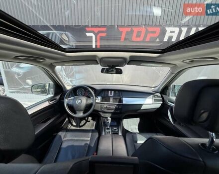 Серый БМВ Х5, объемом двигателя 3 л и пробегом 253 тыс. км за 15700 $, фото 44 на Automoto.ua