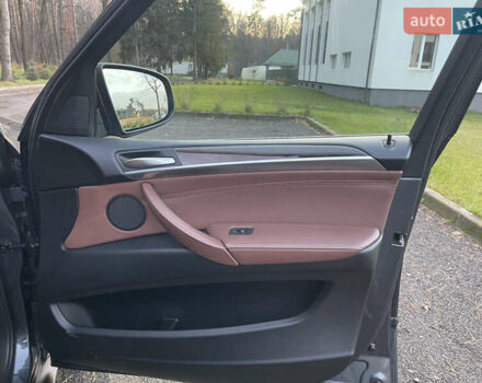 Серый БМВ Х5, объемом двигателя 2.98 л и пробегом 215 тыс. км за 11900 $, фото 32 на Automoto.ua